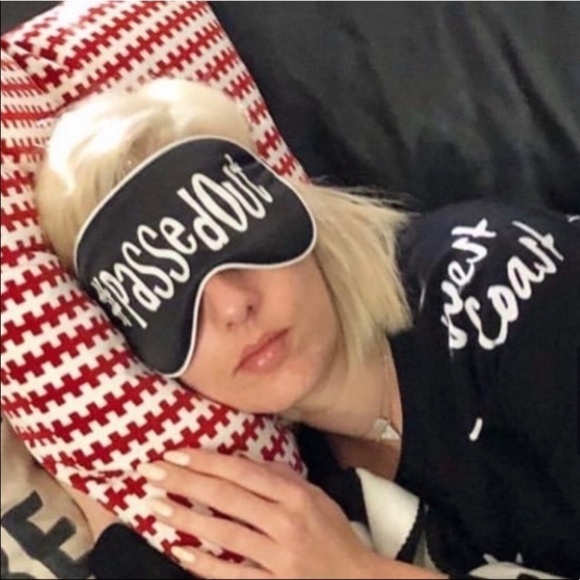 Silk Sleeping Eye Mask Hashtag PassedOut Black - Picture 3 of 13